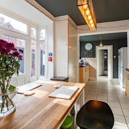 Appartement Stunning Victorian House à Kingston upon Hull Extérieur photo